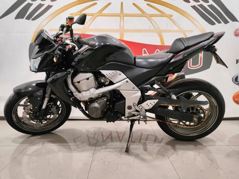 Kawasaki Z 750 (2003 - 06)