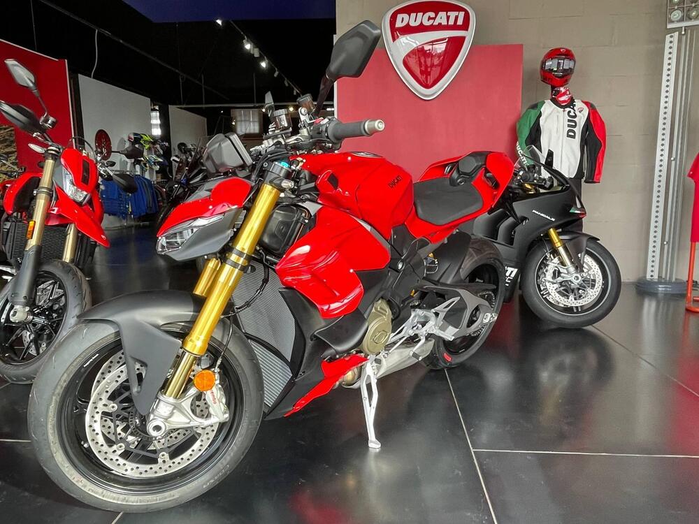 Ducati Streetfighter V4 S (2025) (3)