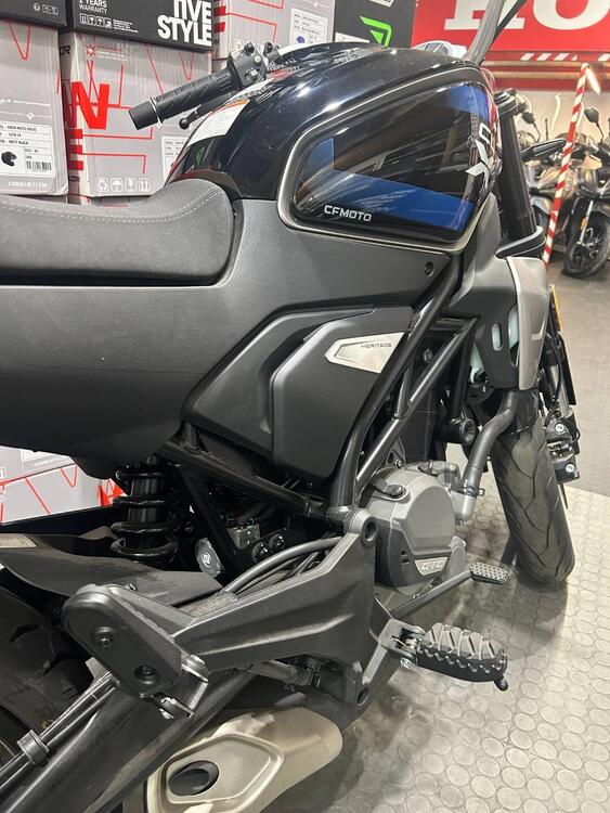 CFMOTO 300CL-X Heritage (2023 - 25) (2)