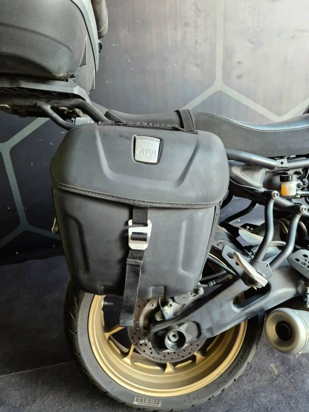 Yamaha XSR 700 (2022 - 26) (9)