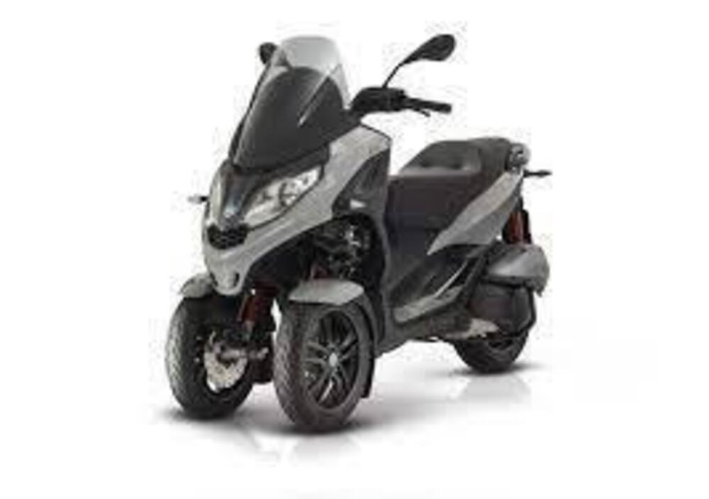 Piaggio MP3 310 (2025)