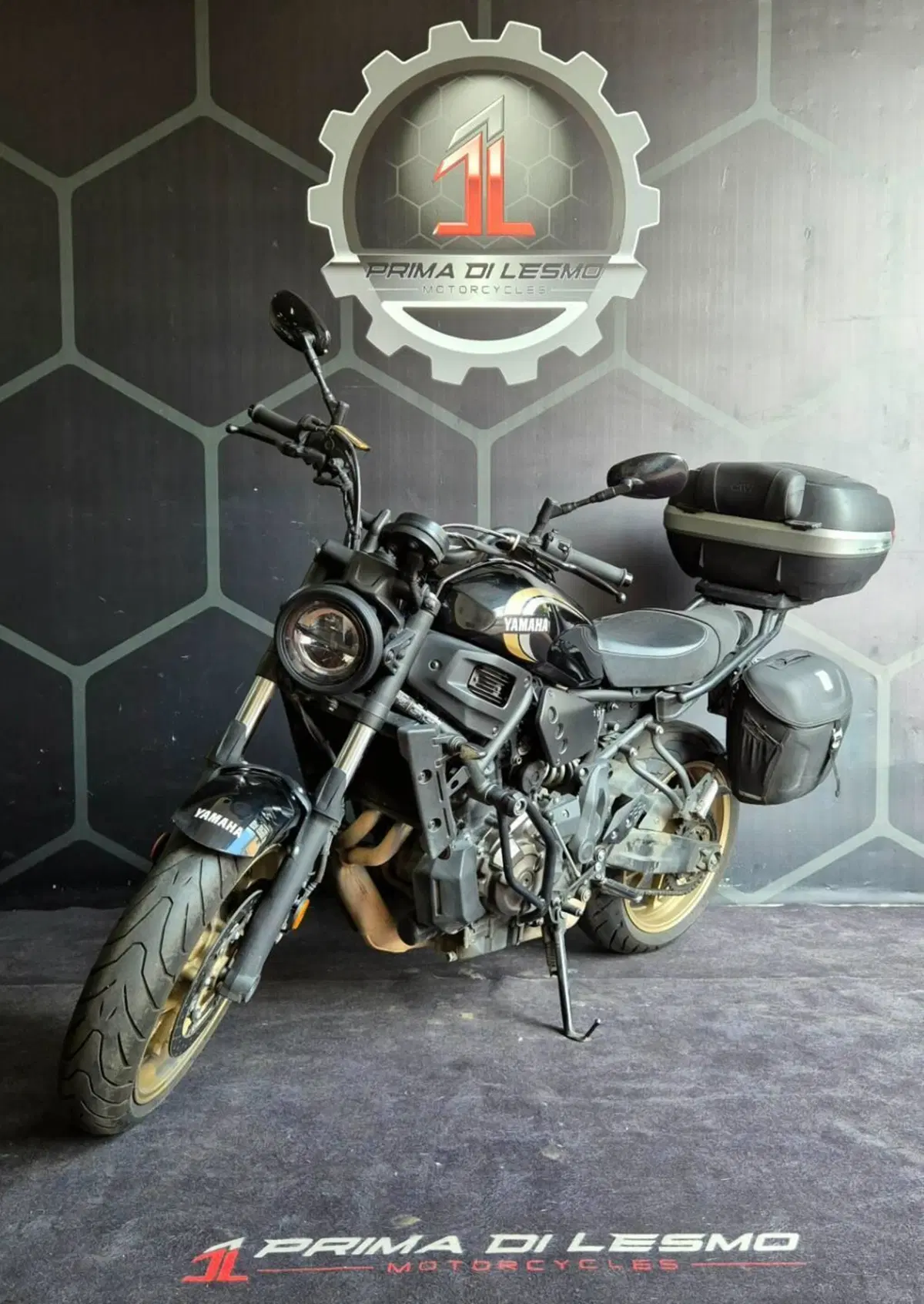 Yamaha XSR 700 (2022 - 26) (7)