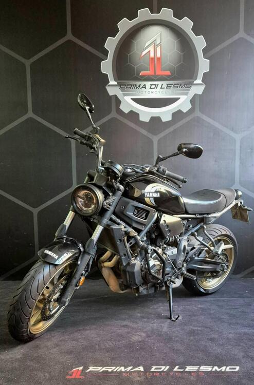 Yamaha XSR 700 (2022 - 25) (3)