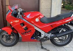 Honda VFR 750 F (1986 - 87) usata