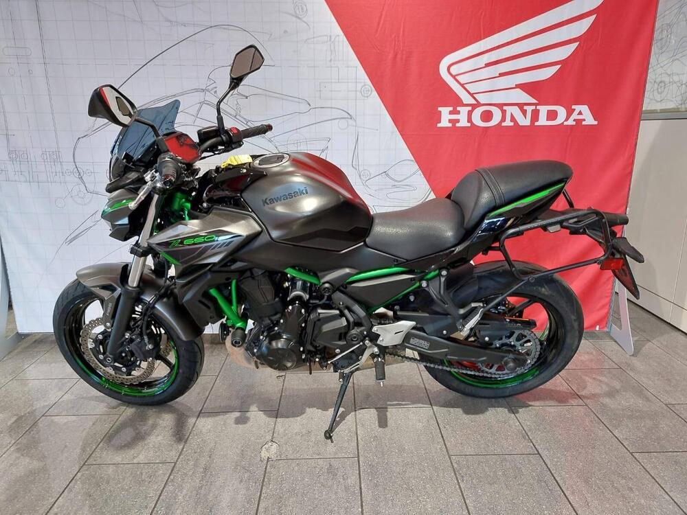 Kawasaki Z 650 (2021 - 24) (2)