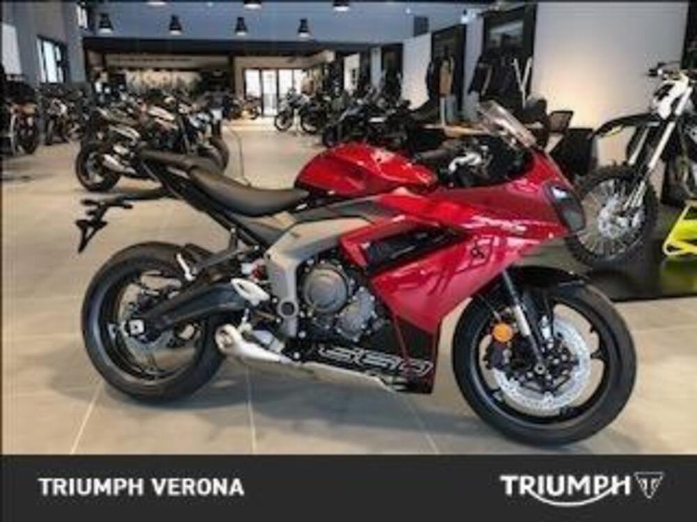Triumph Daytona 660 (2024 - 25) (2)