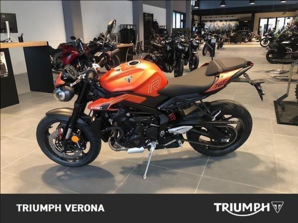 Triumph Street Triple 765 R (2023 - 25) (3)