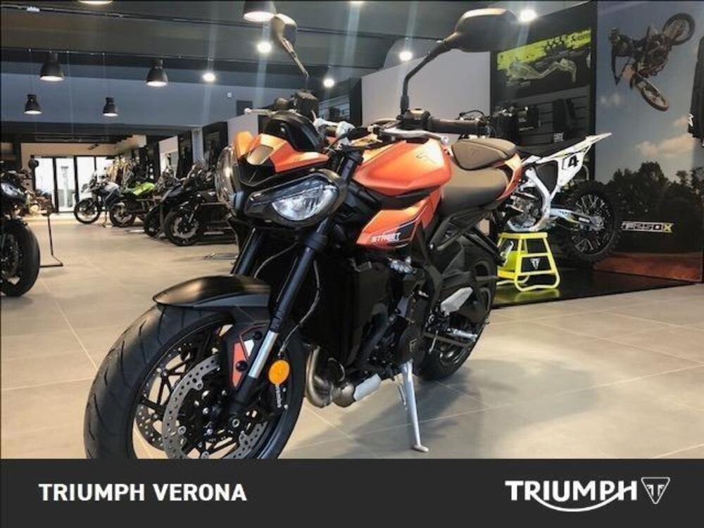 Triumph Street Triple 765 R (2023 - 25) (5)