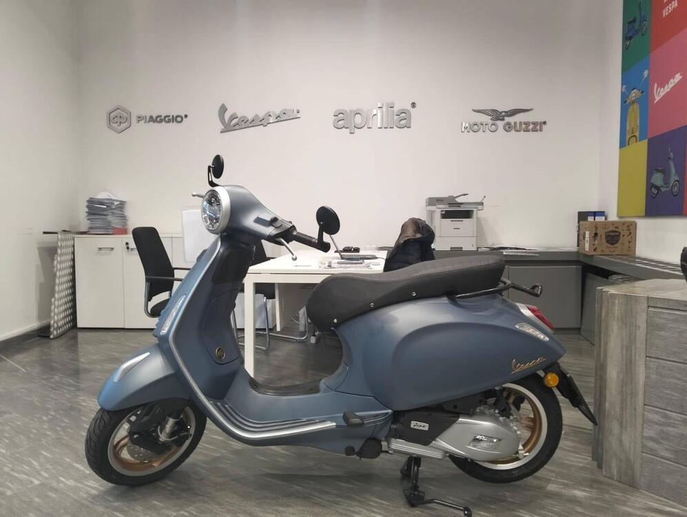 Vespa Primavera 125 Officina 8 (2026)