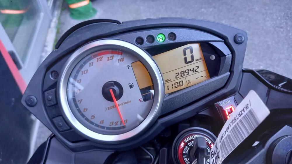 Kawasaki Z 750 (2007 - 14) (4)