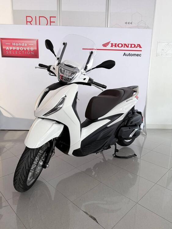 Piaggio Beverly 400 ABS-ASR (2021 - 24) (3)