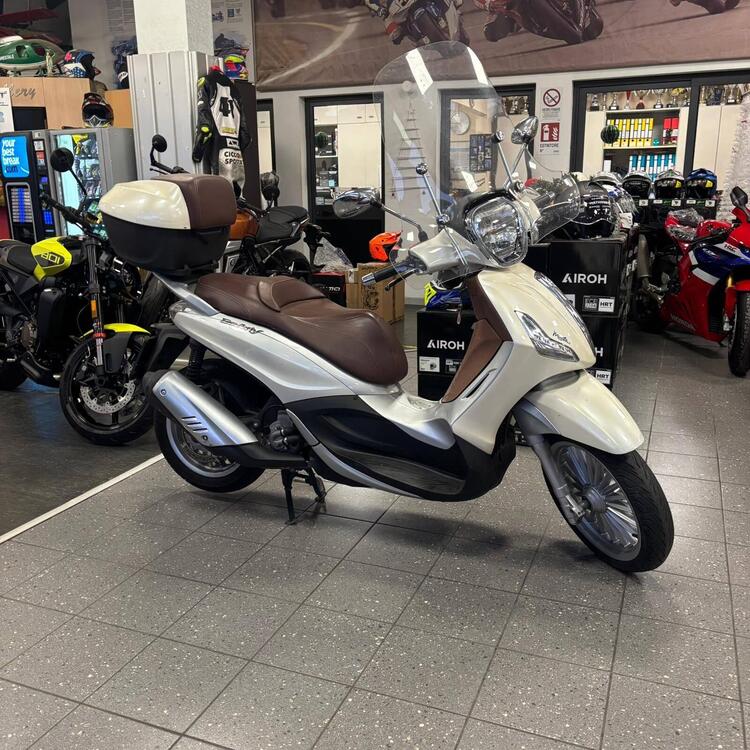 Piaggio Beverly 300 i.e. (2010 - 16) (5)