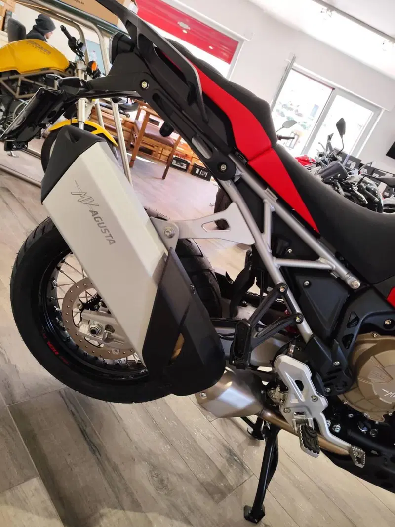 MV Agusta LXP Enduro Veloce (2024 - 25) (15)