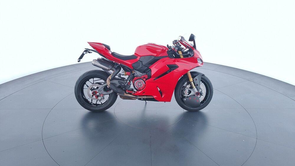 Ducati Panigale V2 S (2025) (4)
