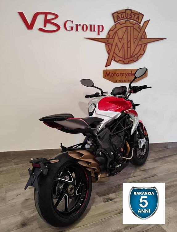 MV Agusta Brutale 800 RR Ottantesimo (2025) (5)