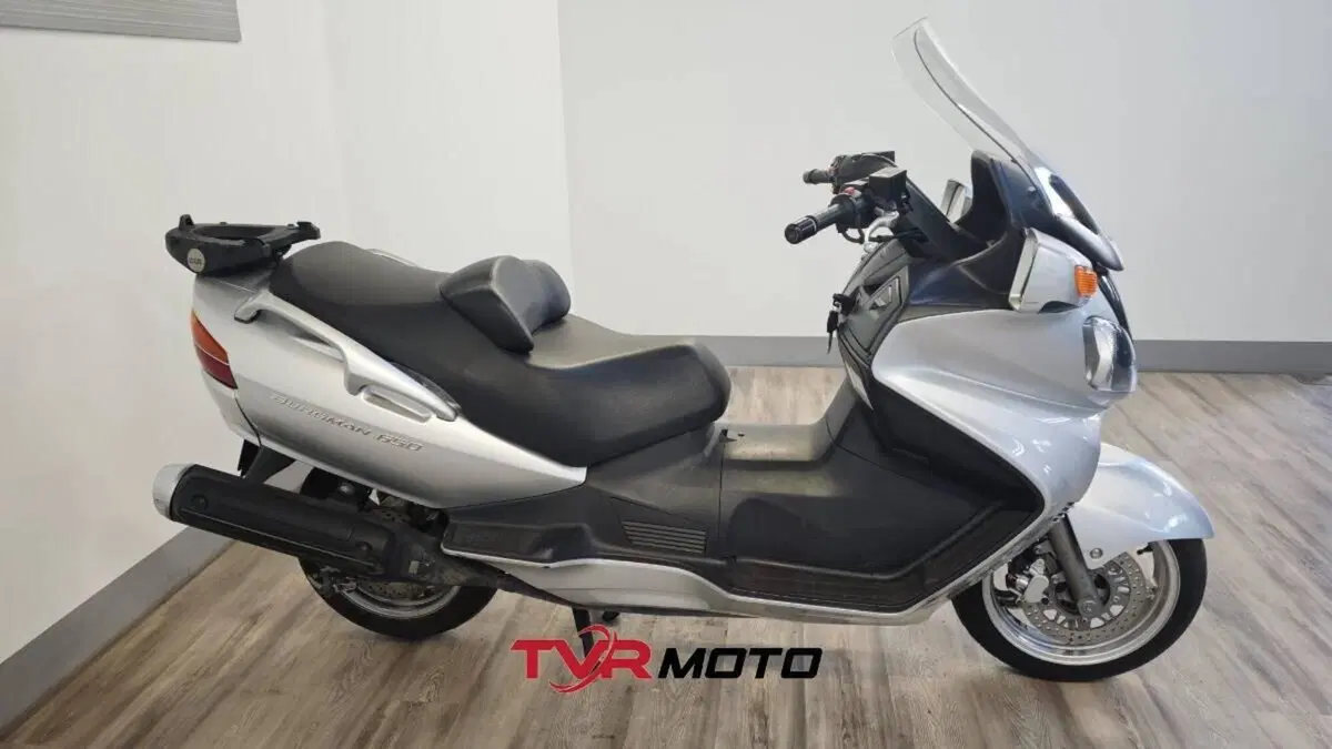 Suzuki Burgman AN 650 Executive (2004 - 06) (2)