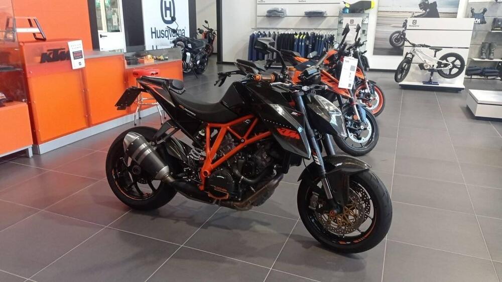 KTM 1290 Super Duke R ABS (2014 - 16) (2)