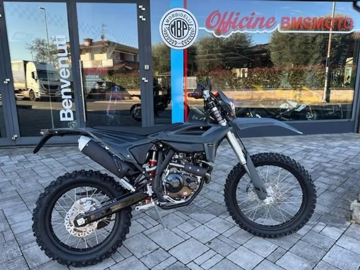 Betamotor RR 125 4T Enduro T - X Special Edition (2025 - 26)