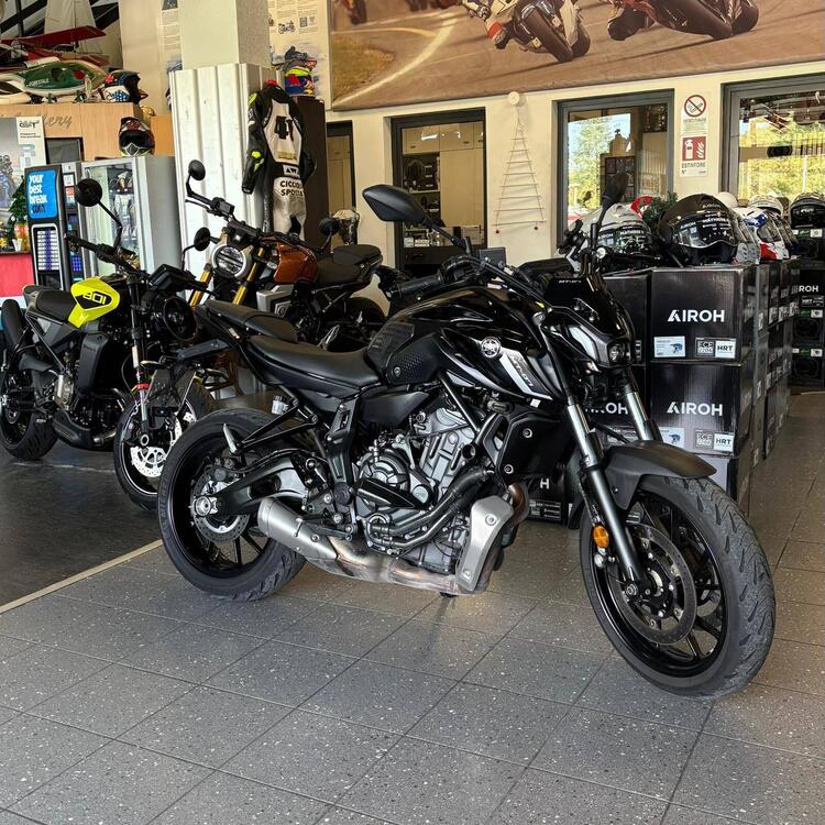 Yamaha MT-07 (2021 - 24) (4)