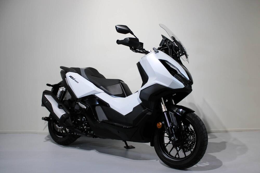 Honda ADV 350 (2022 - 24) (2)
