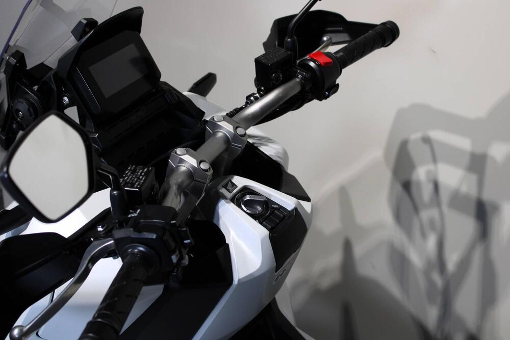 Honda ADV 350 (2022 - 24) (5)