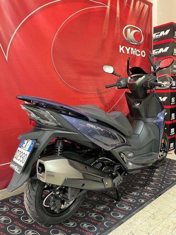 Kymco Agility 300i (2021 - 25) (4)