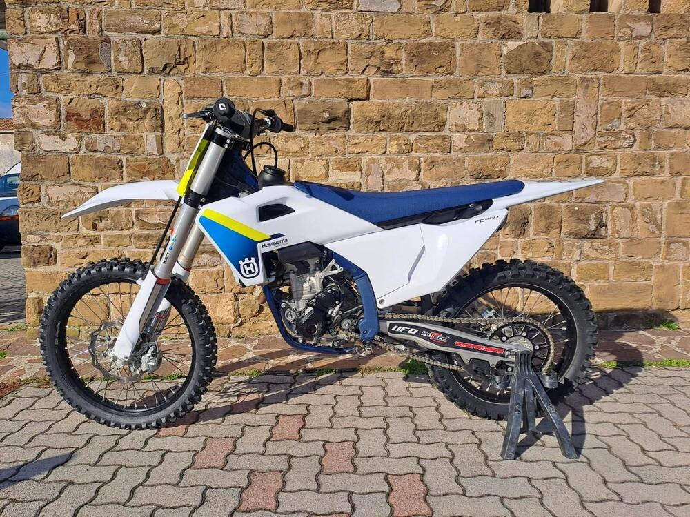 Husqvarna FC 250 (2025)