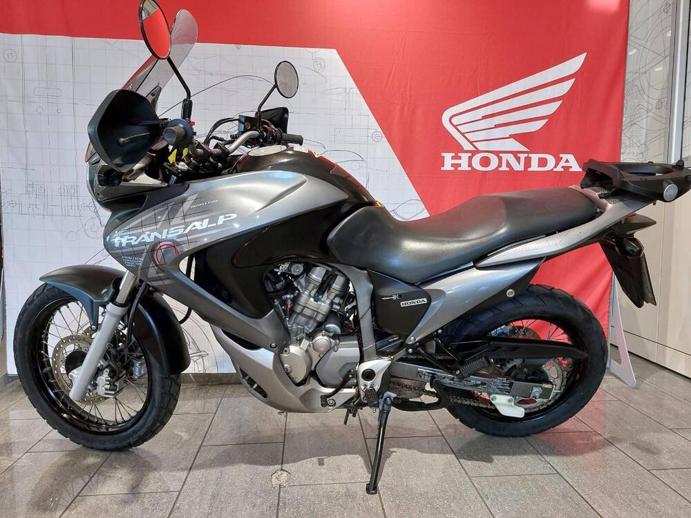 Honda Transalp XL 700 V (2007 - 2013) (2)