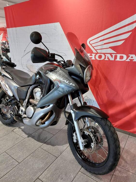 Honda Transalp XL 700 V (2007 - 2013) (4)