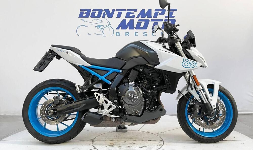 Suzuki GSX-8S (2023 - 24)