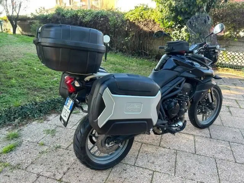Triumph Tiger 800 XR (2015 - 17) (5)