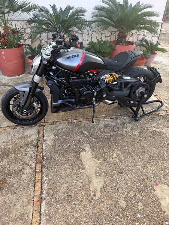 Ducati XDiavel 1262 Black Star (2021) (2)