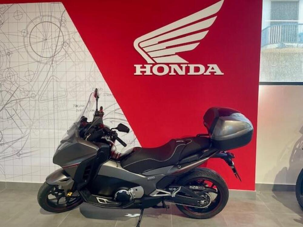 Honda Integra 750 DCT (2016 - 17) (2)