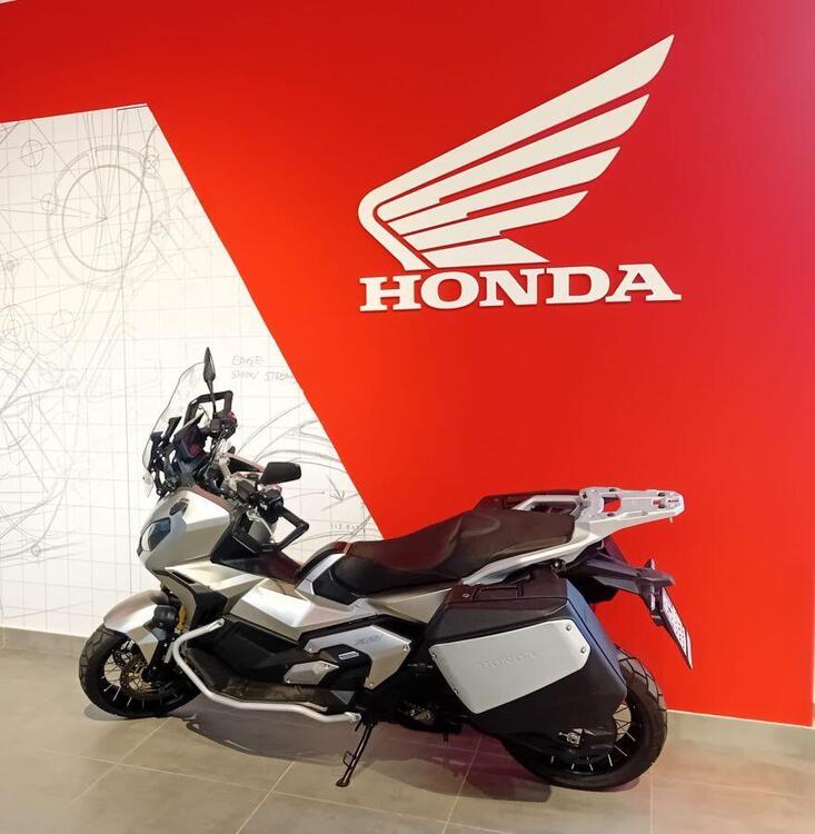 Honda X-ADV 750 DCT (2021 - 24) (2)