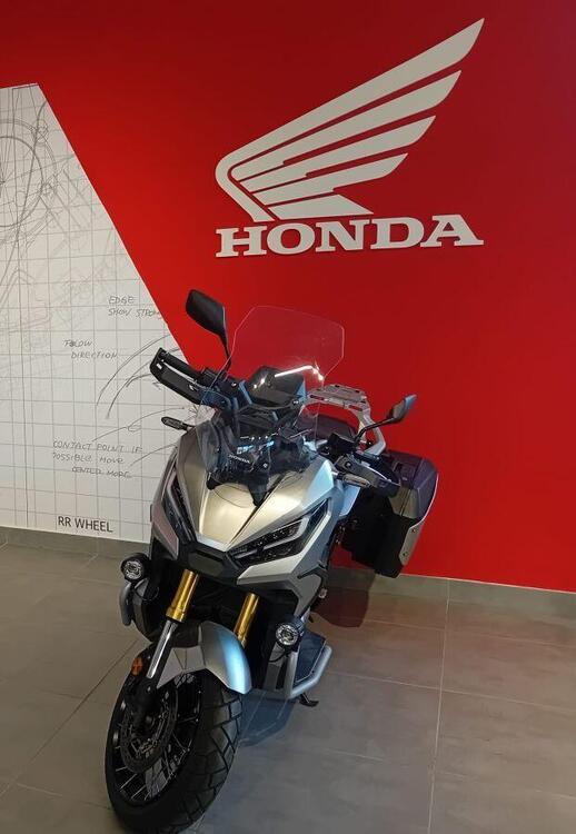 Honda X-ADV 750 DCT (2021 - 24) (3)