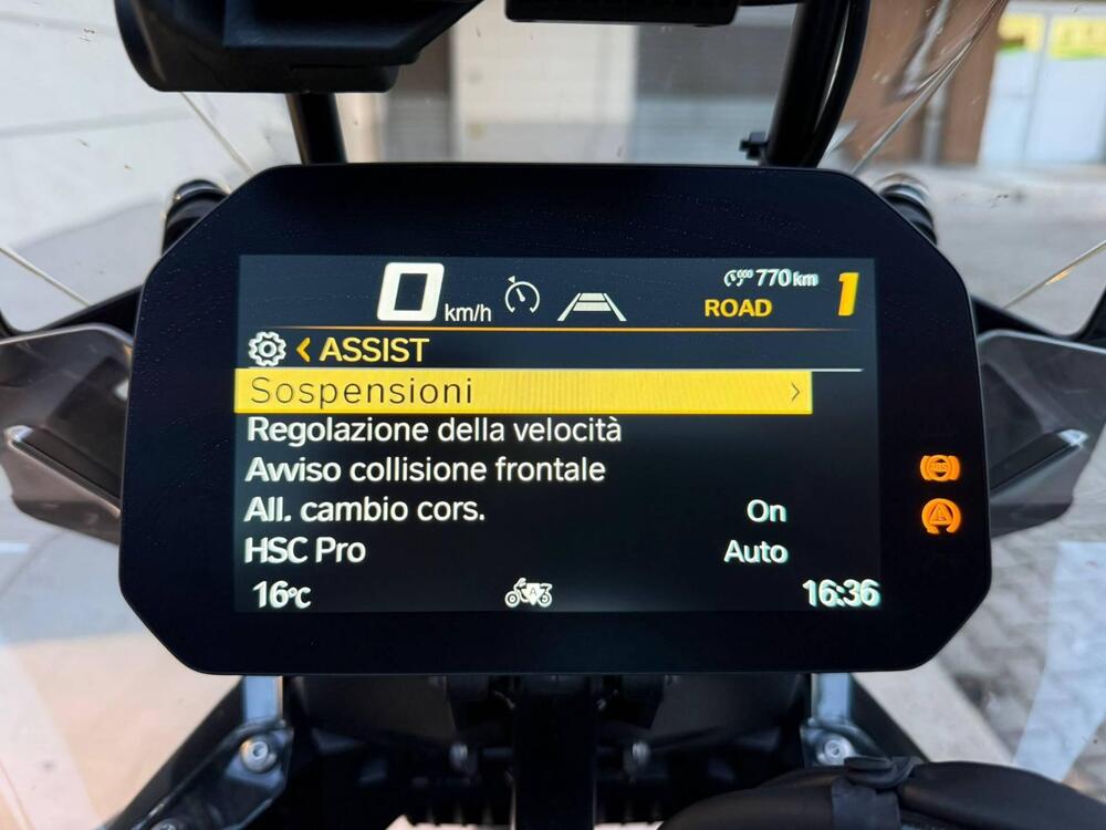 Bmw R 1300 GS Triple Black (2023 - 25) (3)