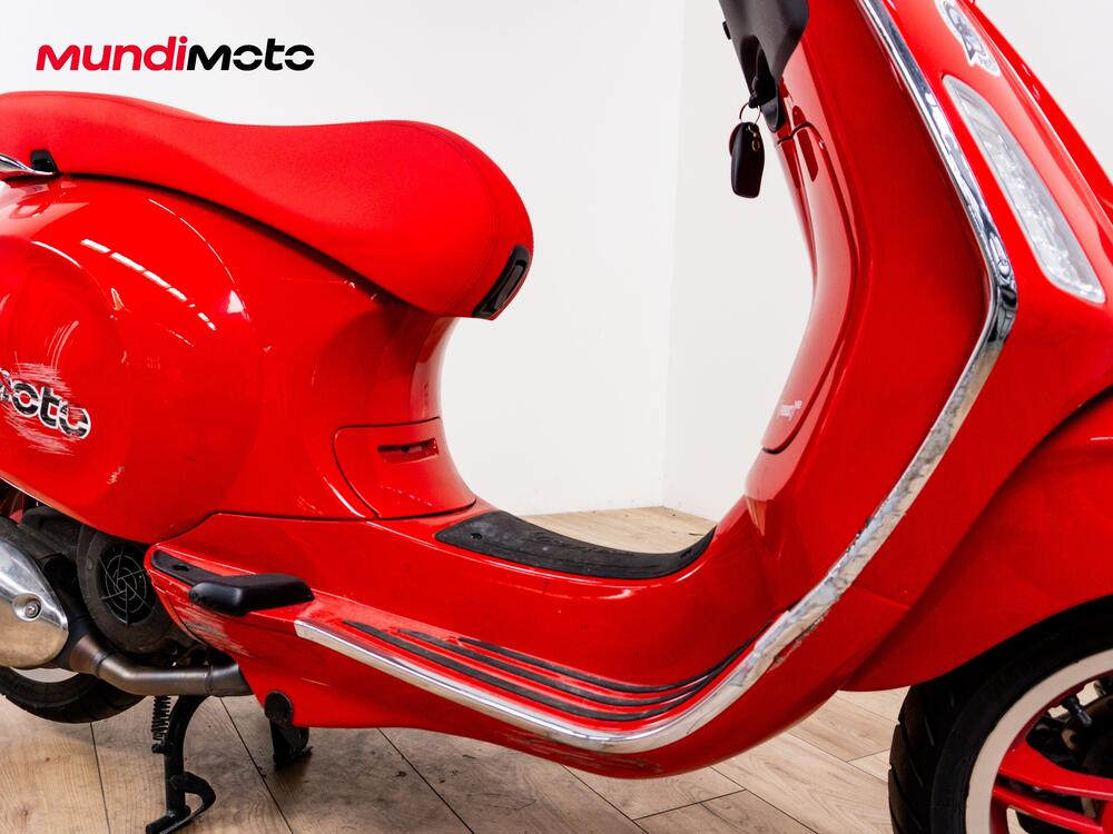 Vespa Primavera 125 RED (2025) (5)