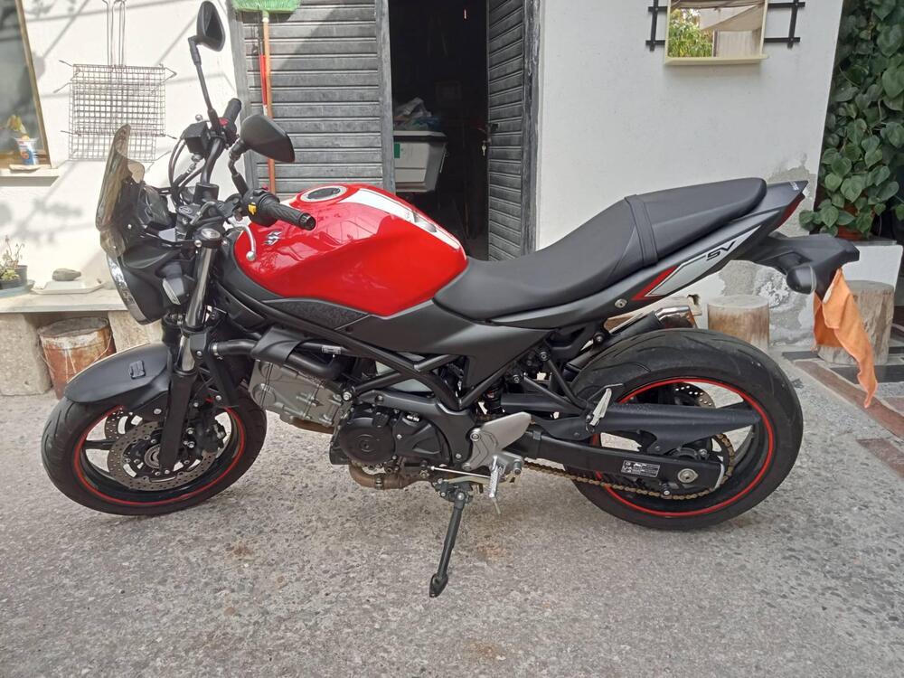 Suzuki SV 650 (2016 - 20) (4)