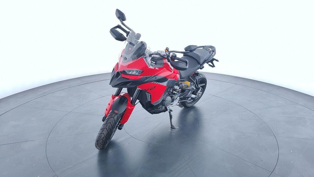 Ducati Multistrada V2 (2025)