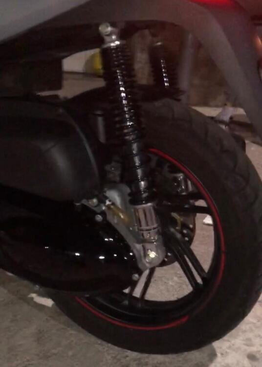 Honda SH 300 i Sport ABS (2018 - 20) (3)