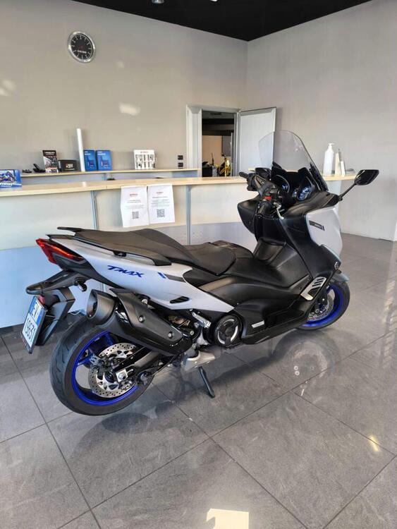 Yamaha T-Max 560 (2020 - 21) (3)