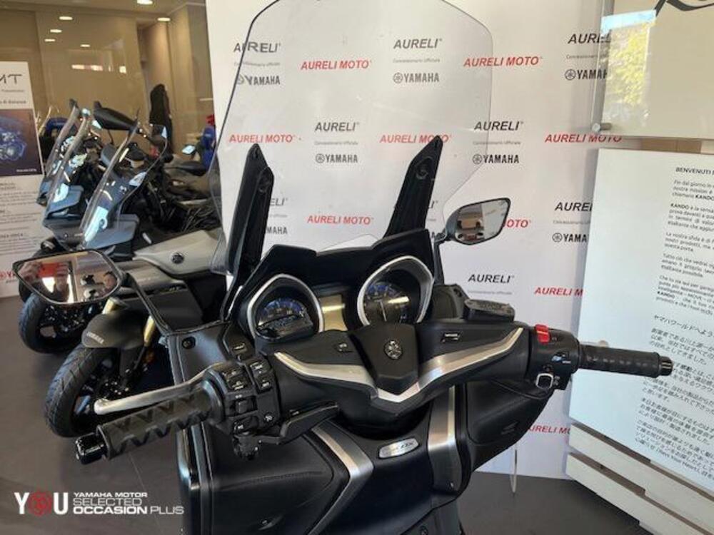 Yamaha T-Max 560 (2020 - 21) (4)