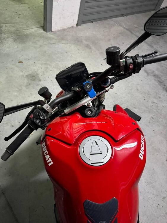 Ducati Streetfighter V4 1100 S (2020) (4)