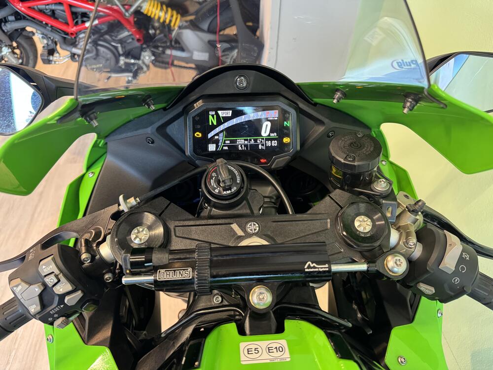 Kawasaki Ninja 1000 ZX-10R (2021 - 25) (4)