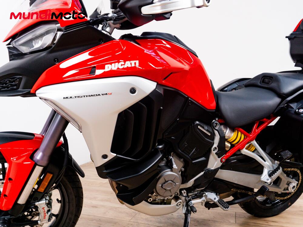 Ducati Multistrada V4 S Grand Tour (2024) (5)