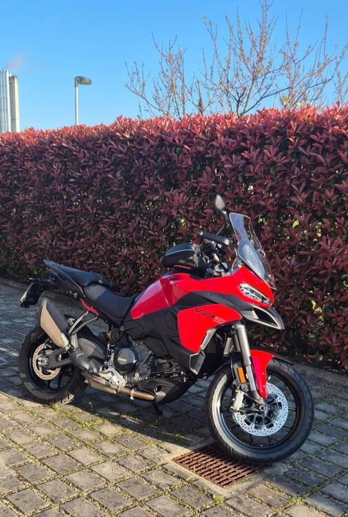 Ducati Multistrada V2 S (2025)