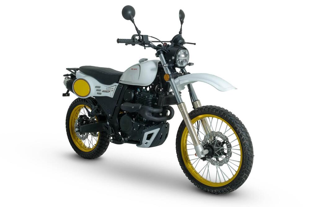 Swm Silver Vase 650 T (2025 - 26) (2)