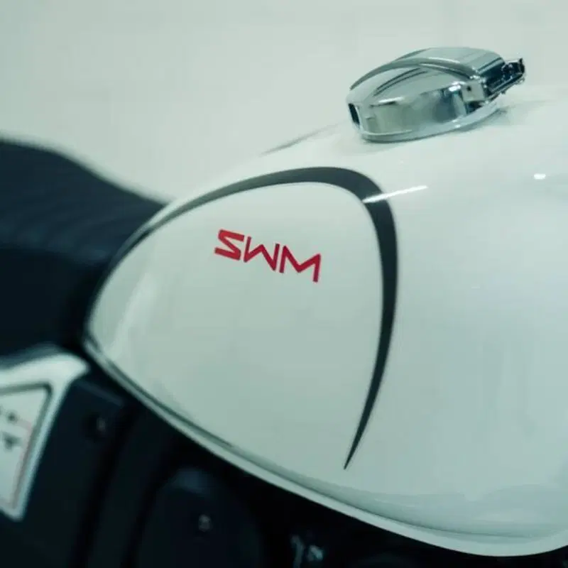 Swm Silver Vase 650 T (2025 - 26) (3)