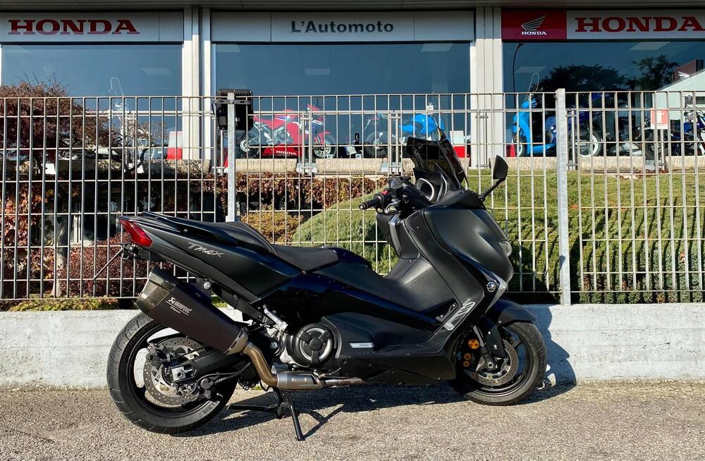 Yamaha T-Max 530 DX (2017 - 19) (5)