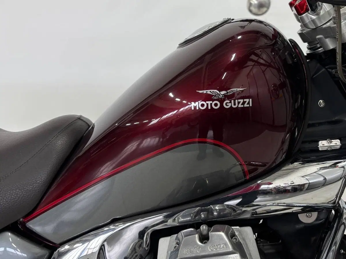 Moto Guzzi Nevada 750 (2002 - 06) (2)